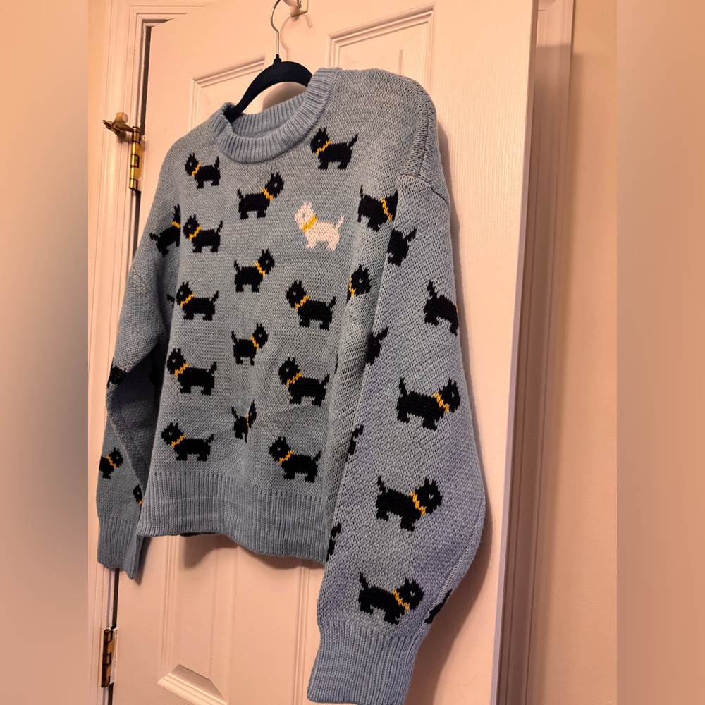 NWT Stranger Things Season 5 Erica Scottie Dog Sweater M Blue No Boundaries - Picture 2 of 10
